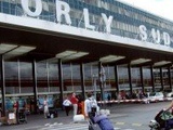 Avec Parcorly, laissez votre voiture au parking et partez serein