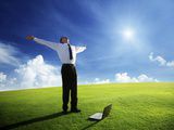 Travailler et voyager, quelle solution