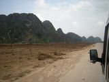 Etonnantes caves de Trang An