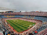 Vivre un city trip unique à Milan et Barcelone grâce au football
