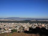 Entre escaliers, collines, pentes, bois : un petit coin perdu de San Francisco