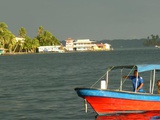 Bocas del Toro vs Bastimento : deux îles proches si différentes