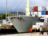 Je suis passé par le canal de Panama : impressionnant