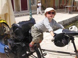 Voyager à vélo avec un enfant ? Oui, c’est possible