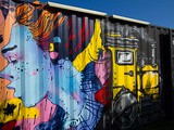 Une expo d’art urbain dans et sur des containers, ça te branche