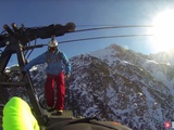 Epic tv : Saut non autorisé en base jump depuis une télécabine