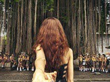 Projet Follow Me : Il photographie de dos sa petite amie autour du monde