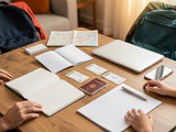 Enfant qui voyage avec un seul parent : quels documents obligatoires en 2026