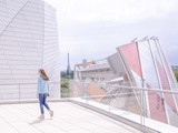 Série photo : la fondation Louis Vuitton colorisée par Daniel Buren