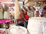 Madagascar: le pittoresque marché d'Ambanja